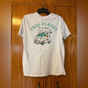 Free Planet VW Van life is an adventure shirt size small